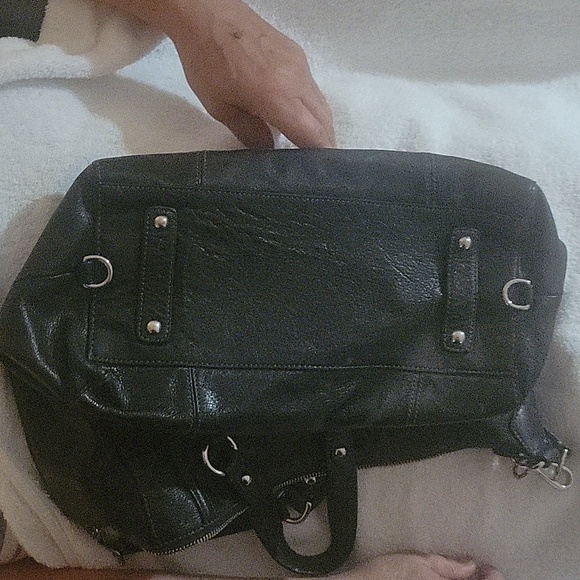 Coach - Picture 4 of 5